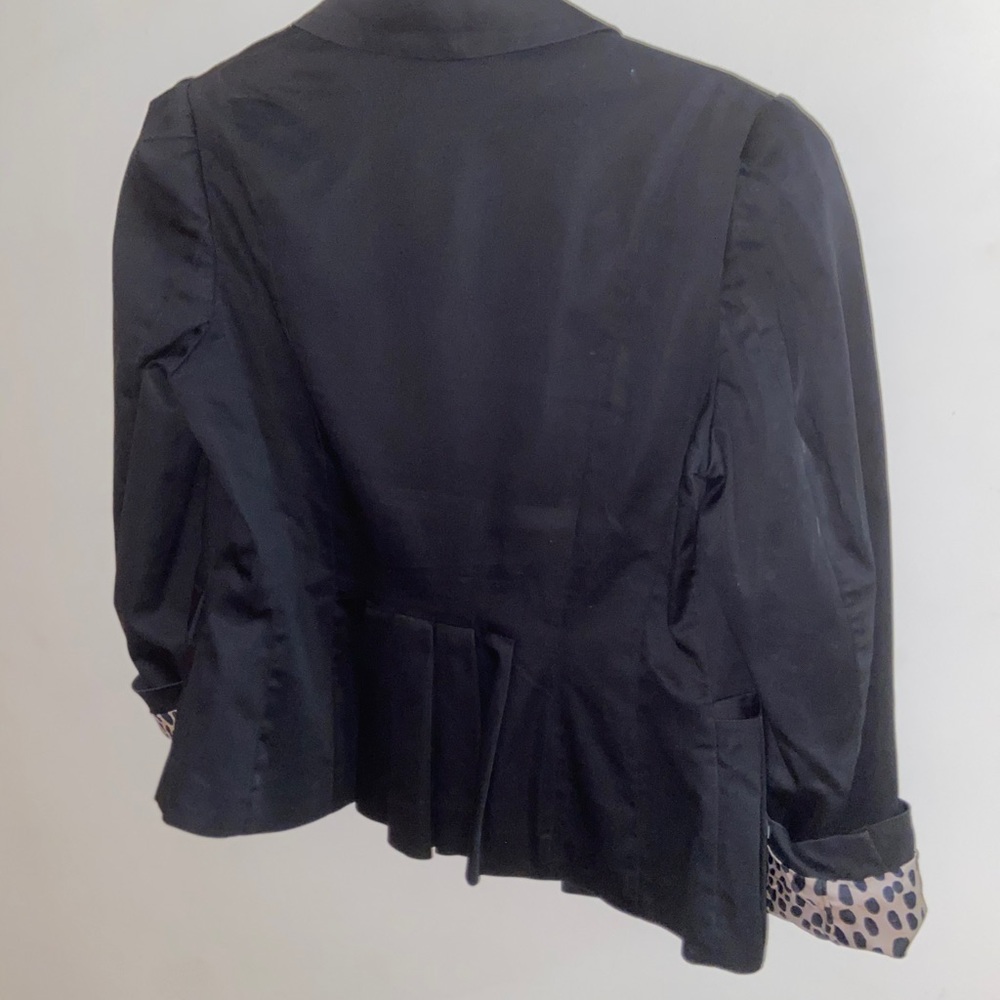 Blazer - Picture 2 of 2